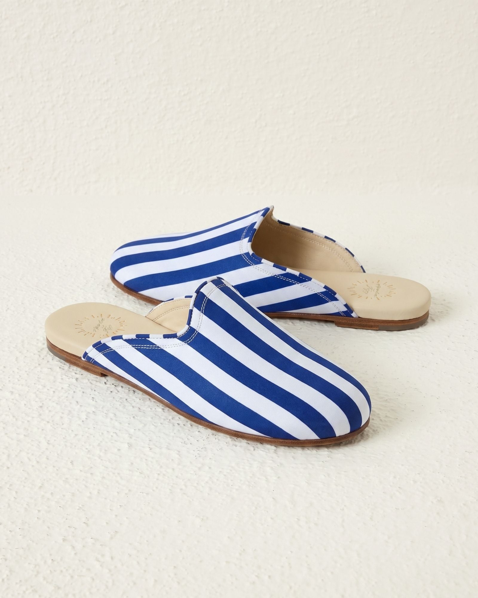 Figg x Aperlae Living Summer Stripes - Blue